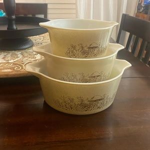 Vintage Pyrex 1981 Forest Fancies Mushrooms Casserole Bowl Set 473, 474, 475 -